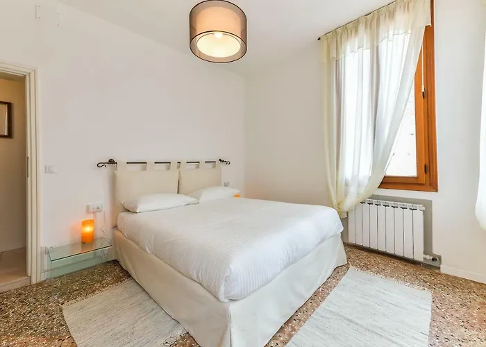 Fortuny Loft Daire Venedik